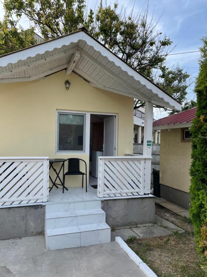 Complex Pria Lägenhet Două Mai Exteriör bild
