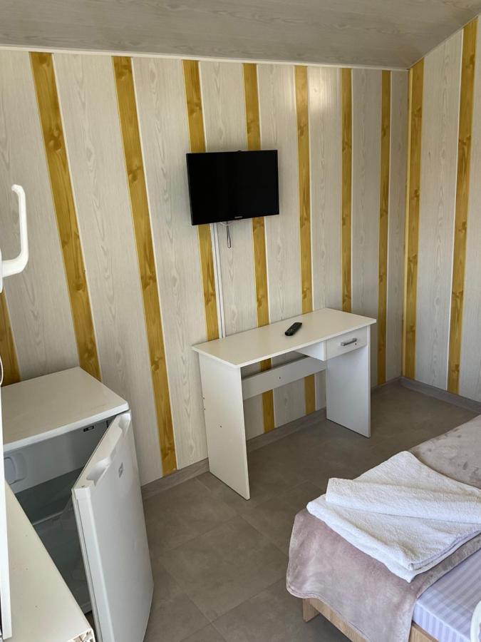 Complex Pria Lägenhet Două Mai Exteriör bild
