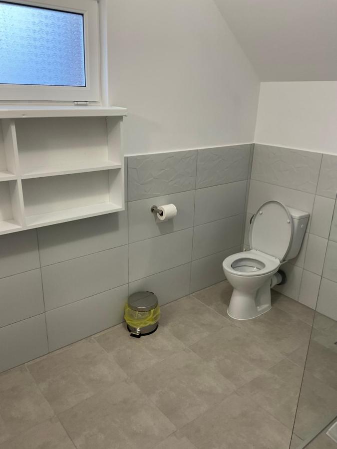 Complex Pria Lägenhet Două Mai Exteriör bild