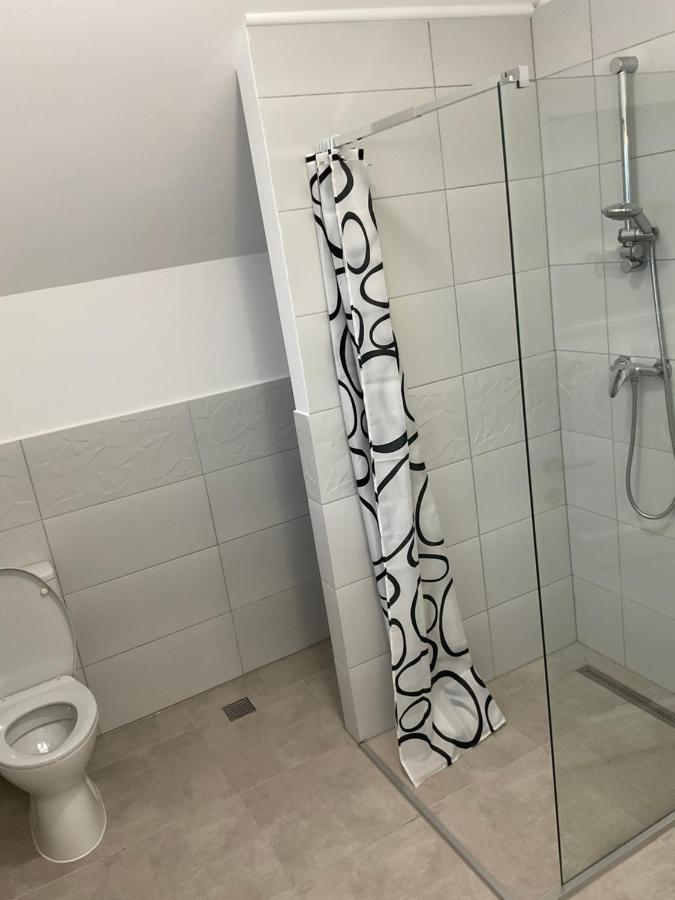 Complex Pria Lägenhet Două Mai Exteriör bild
